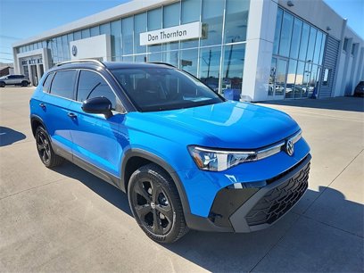 New 2025 Volkswagen Taos SE