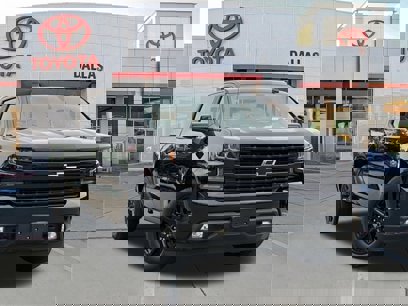 Used 2021 Chevrolet Silverado 1500 RST w/ LPO, Blackout Package