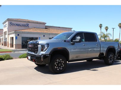 Used 2024 GMC Sierra 2500 AT4X