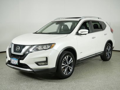 Used 2019 Nissan Rogue SL w/ Premium Package