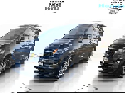 Used 2019 Kia Sedona EX