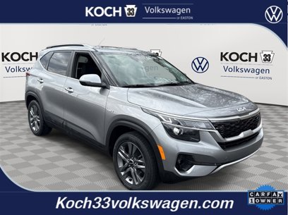 Used 2023 Kia Seltos S w/ Navigation Package