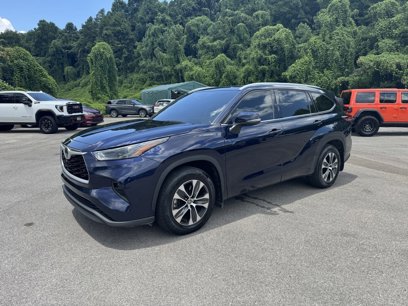 Used 2022 Toyota Highlander XLE