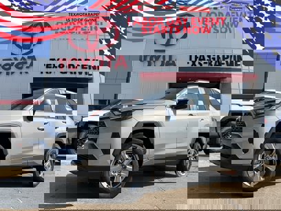 New 2025 Toyota RAV4 XLE