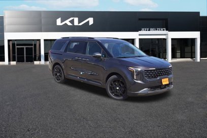 New 2025 Kia Carnival SX