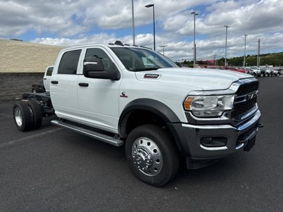 New 2024 RAM 4500 Tradesman w/ Chrome Appearance Group