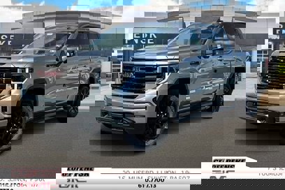 New 2025 GMC Sierra 1500 Elevation w/ Elevation Premium Package