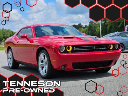 Used 2015 Dodge Challenger R/T w/ Quick Order Package 28B R/T