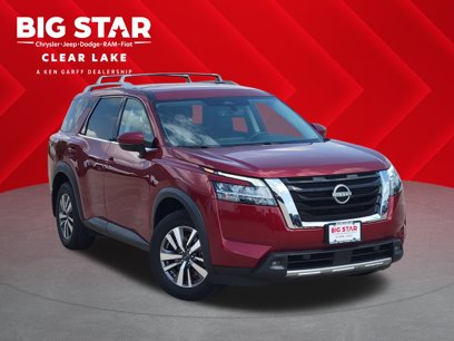 Used 2023 Nissan Pathfinder SL