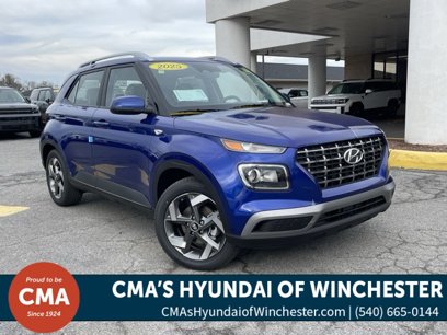 New 2025 Hyundai Venue SEL