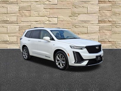 Used 2020 Cadillac XT6 Sport w/ Platinum Package