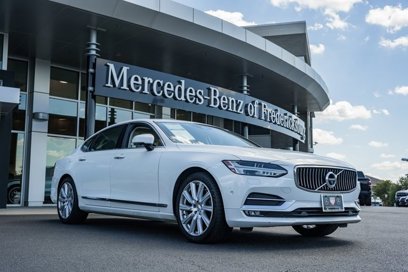 Used 2018 Volvo S90 T6 Inscription w/ Convenience Package