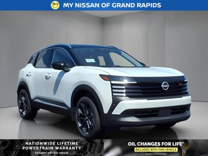 New 2025 Nissan Kicks SR w/ SR Premium Package