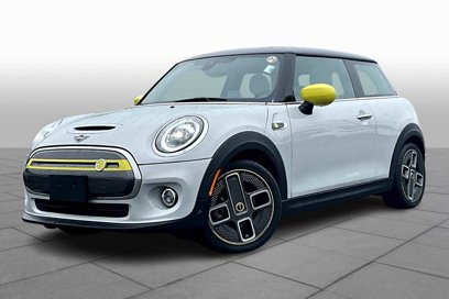 Used 2020 MINI Cooper SE w/ 8.8" Touchscreen Nav Package