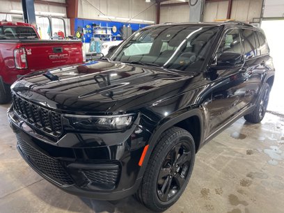 Used 2022 Jeep Grand Cherokee Altitude