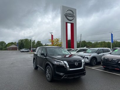 New 2025 Nissan Pathfinder S