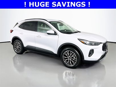 New 2025 Ford Escape SE w/ PHEV Premium Package