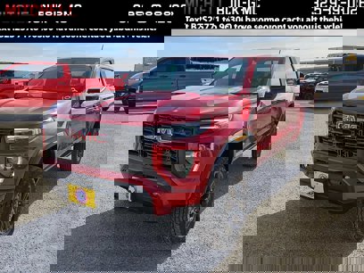 New 2025 GMC Canyon Elevation w/ Convenience Package