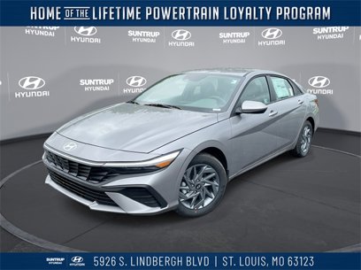 New 2025 Hyundai Elantra Blue