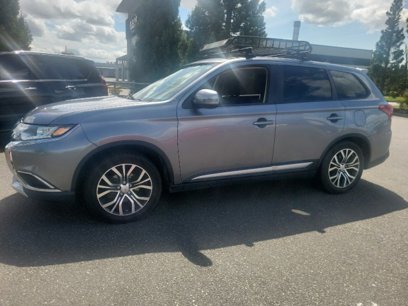 Used 2017 Mitsubishi Outlander SE