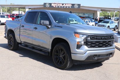 New 2026 Chevrolet Silverado 1500 Custom w/ LPO, Dark Essentials Package