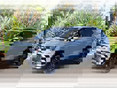New 2025 Volkswagen Taos SE