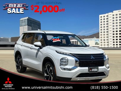 Used 2023 Mitsubishi Outlander SE