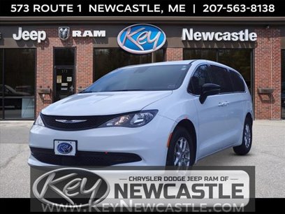 New 2025 Chrysler Voyager LX