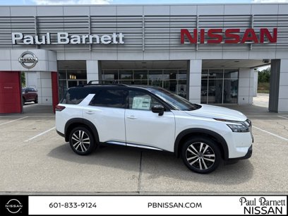 New 2025 Nissan Pathfinder Platinum