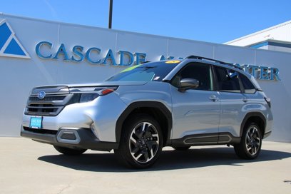 Used 2025 Subaru Forester Limited w/ Popular Package #1