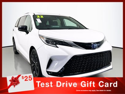 Certified 2022 Toyota Sienna XSE