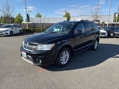 Used 2017 Dodge Journey SXT w/ Comfort/Convenience Group
