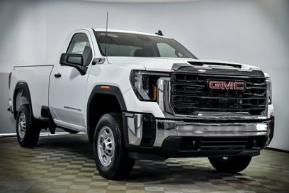 New 2025 GMC Sierra 2500 Pro w/ Convenience Package