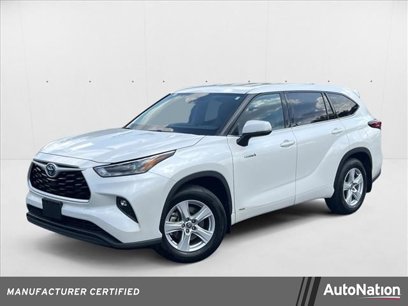 Used 2021 Toyota Highlander LE