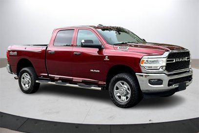 Used 2019 RAM 2500 Tradesman w/ Safety Group
