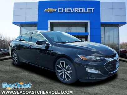Certified 2022 Chevrolet Malibu RS w/ LPO, Convenience Package 1