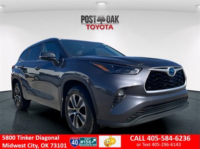 Used 2023 Toyota Highlander XLE