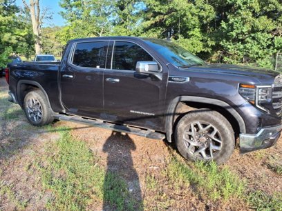 Used 2022 GMC Sierra 1500 SLT w/ SLT Premium Plus Package