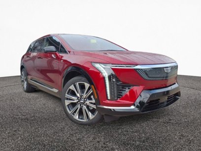 New 2025 Cadillac Optiq Luxury 2 w/ LPO, Floor Liner Package