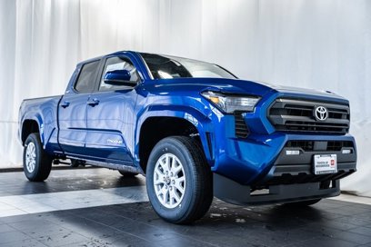 New 2025 Toyota Tacoma SR5