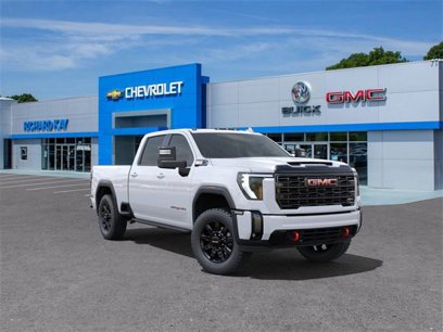 New 2025 GMC Sierra 2500 AT4