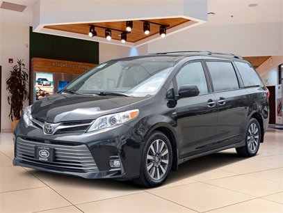 Used 2020 Toyota Sienna XLE