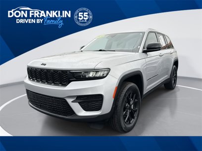 Used 2024 Jeep Grand Cherokee Altitude