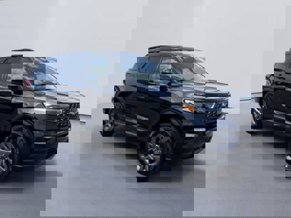Used 2022 Ford Explorer XLT w/ Equipment Group 202A