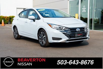 New 2025 Nissan Versa SV w/ Trunk Package