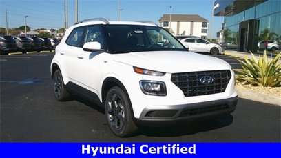 Certified 2025 Hyundai Venue SEL