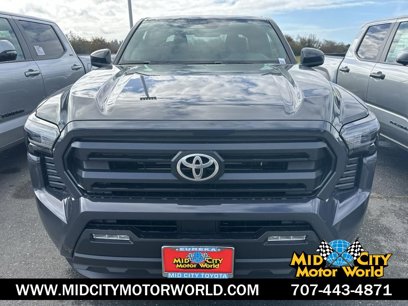 New 2024 Toyota Tacoma SR5