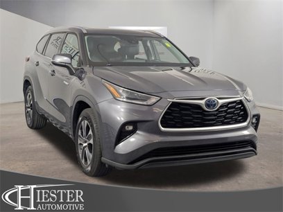 Used 2021 Toyota Highlander XLE
