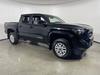 New 2025 Toyota Tacoma SR5