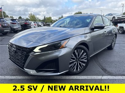 Used 2023 Nissan Altima 2.5 SV